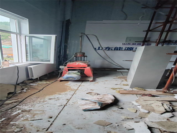 商都地基基础下沉墙体裂缝加固注浆顶升施工